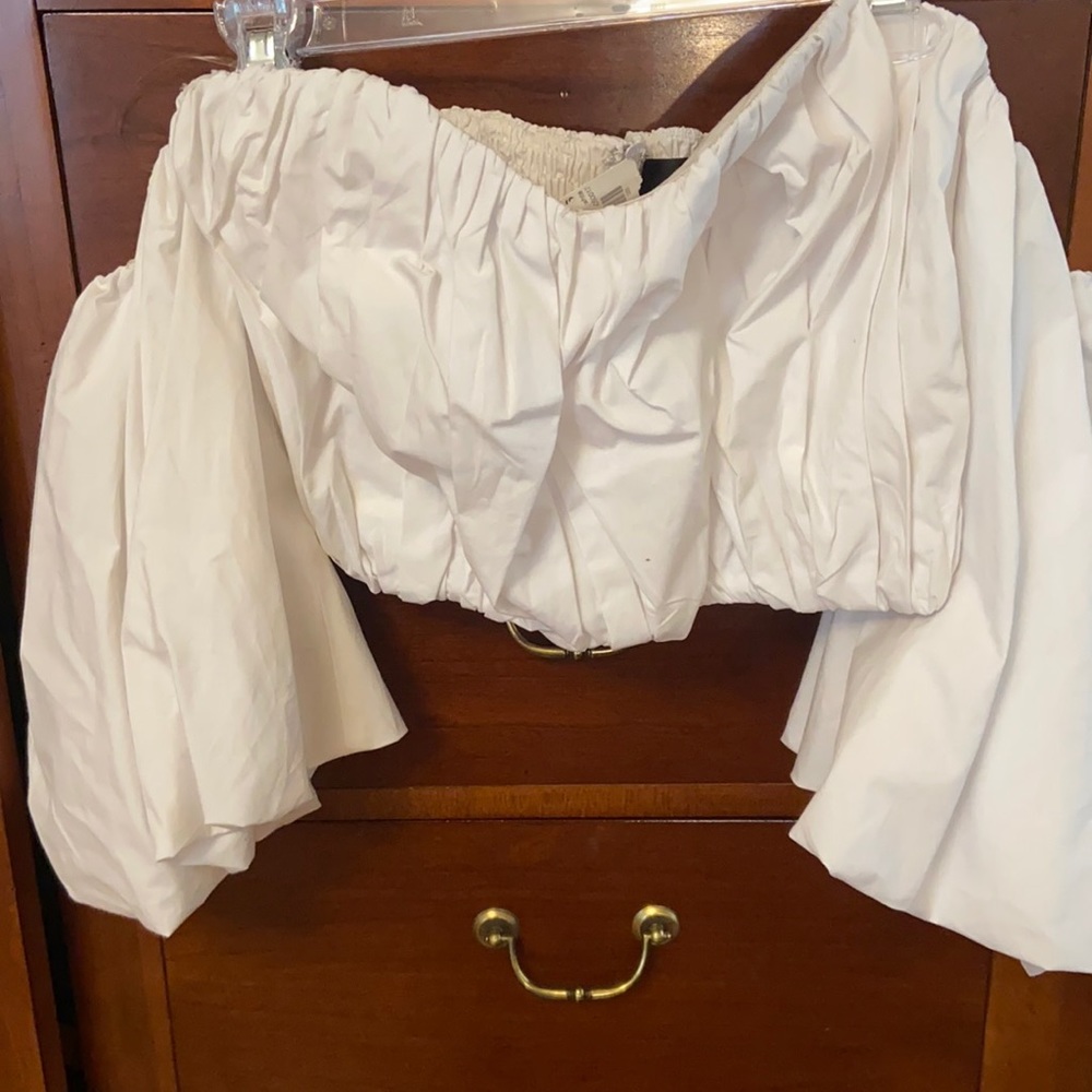 NWT top